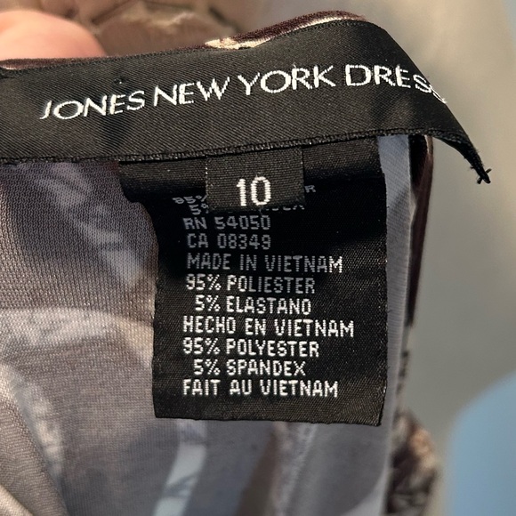 Jones New York size 10 sleeveless wrap dress - Picture 3 of 3